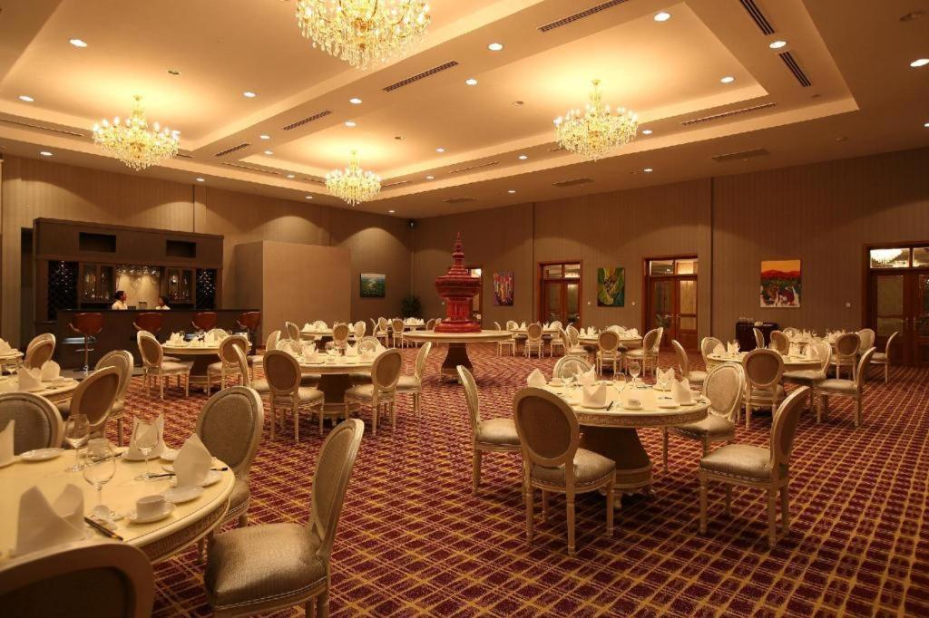 Horizon Lake View Resort Naypyidaw Dış mekan fotoğraf