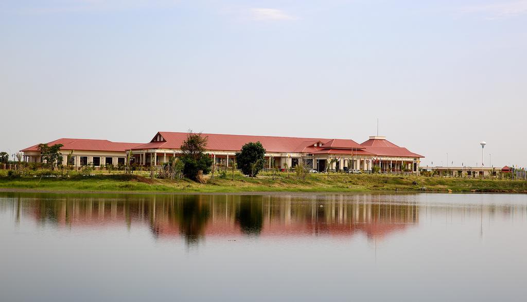 Horizon Lake View Resort Naypyidaw Dış mekan fotoğraf